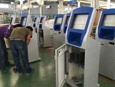 Internet Information Touch Screen LCD Digital Signage Kiosk for Shopping Mall