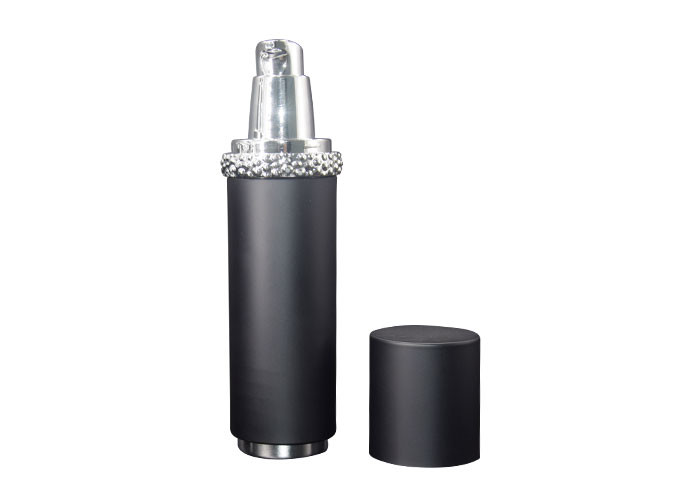 Classic Plastic Skin Care Family Cosmetic Set 30g 50g Cream Jar 15ml 40ml Serum Dropper Bottle 50ml 120ml Lotion Bottle