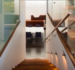 Wholesale asian teak wood stair tread from china suppliers