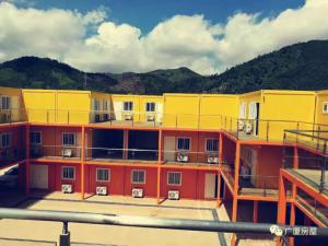 Wholesale Customized Prefab Commercial Buildings S Type Interface For School Dormitory from china suppliers
