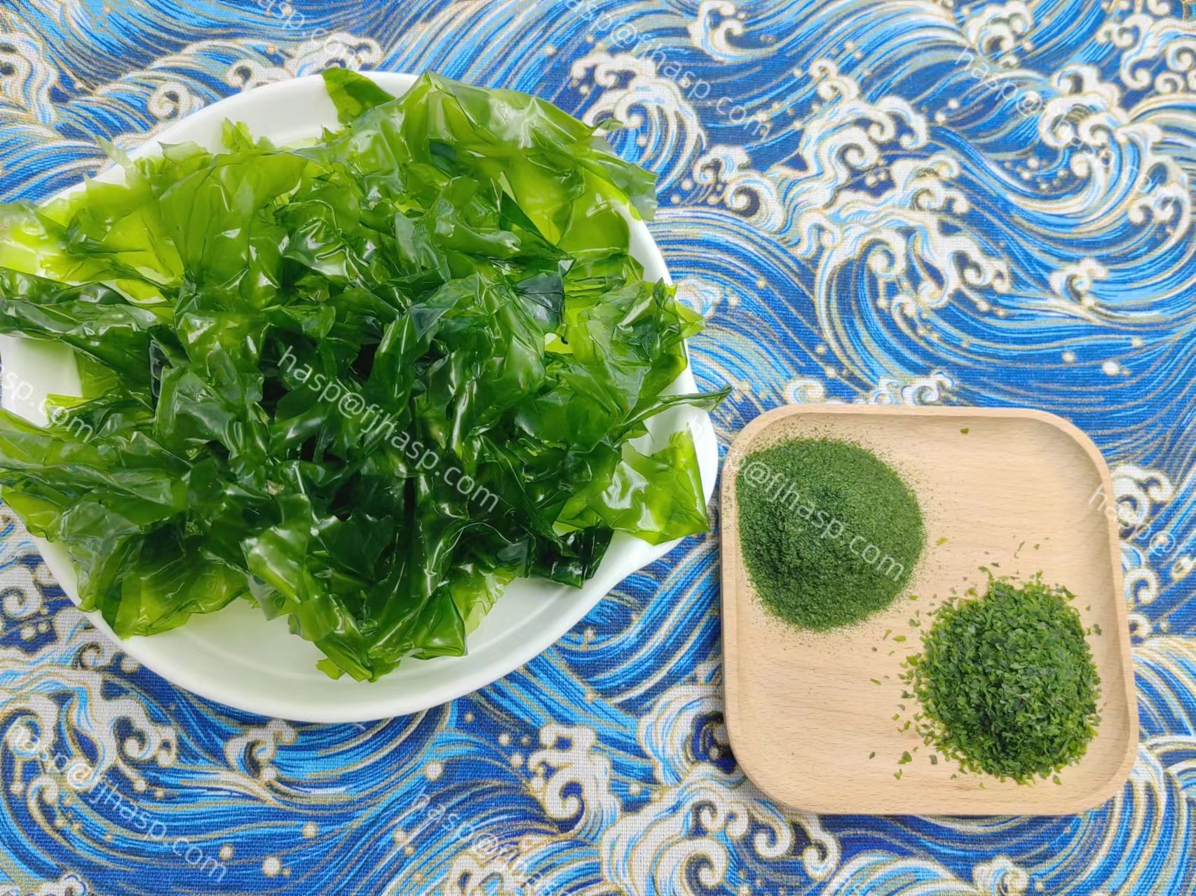Organic Dried Green Laver Sea Lettuce Flakes Rich Vitamins Sprinkle Over Food As Chili Powder