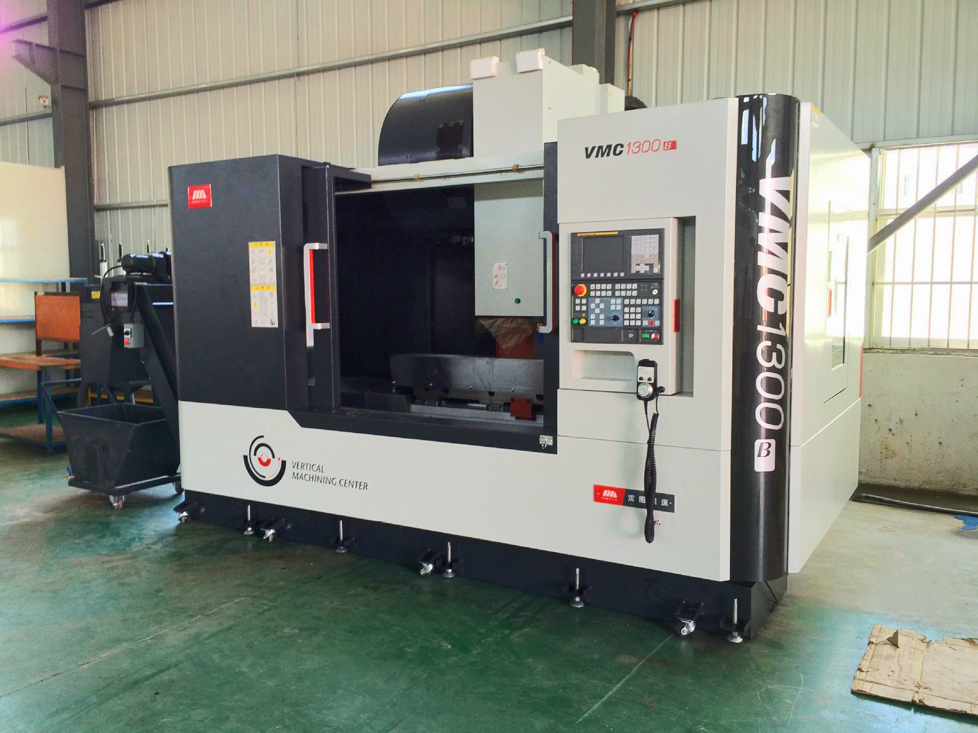 1300 KG Woodworking Machine Automatic Reciprocating Saw with Simple Mini Beam Saw SKY1325
