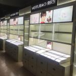 T4 LED Lighting Cosmetic Store Display Cabinet 5mm Thick MDF