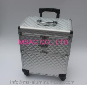 Wholesale Silver Aluminum Pro Makeup Case Lockable PVC Lining 7.5 kgs light weight from china suppliers