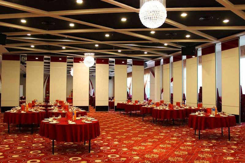 ODM Movable Partition Walls Residential / Meeting Room Folding Partition Walls