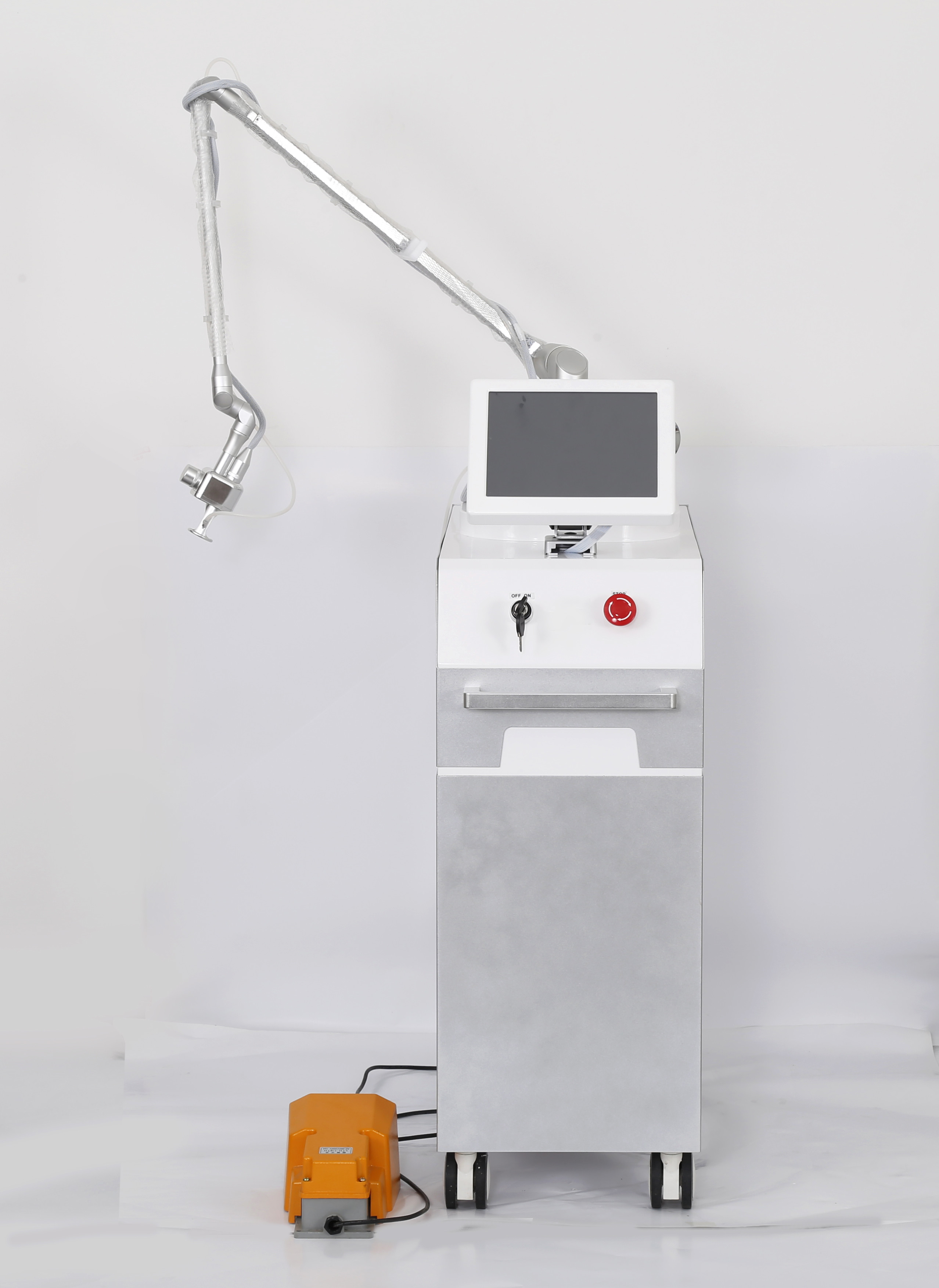 Factory directly sell 40W 10600nm Fractional CO2 Laser beauty machine