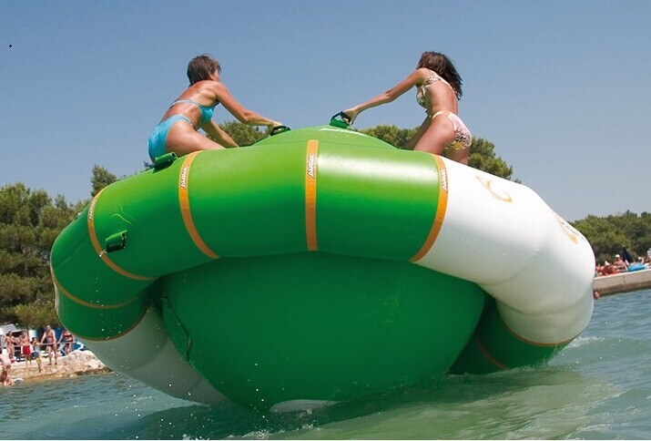 Customized Inflatable Water Toys Aqua Park Green Inflatable Saturn For Kids And Adults