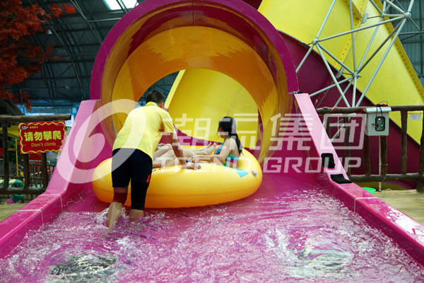 Indoor / Outdoor Commercial Fiberglass Water Slides Park Of Medium Tornado Water Ride