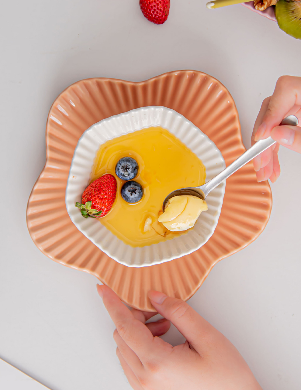 Sustainable Nordic Style Dessert Bowls Set 4.7 Inch Ceramic Porcelain Snack Bowl Cereal