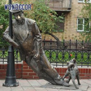 Wholesale Outdoor Street Copper Garden Sculptures Art Drunkard Leaning Against A Street Lamp from china suppliers