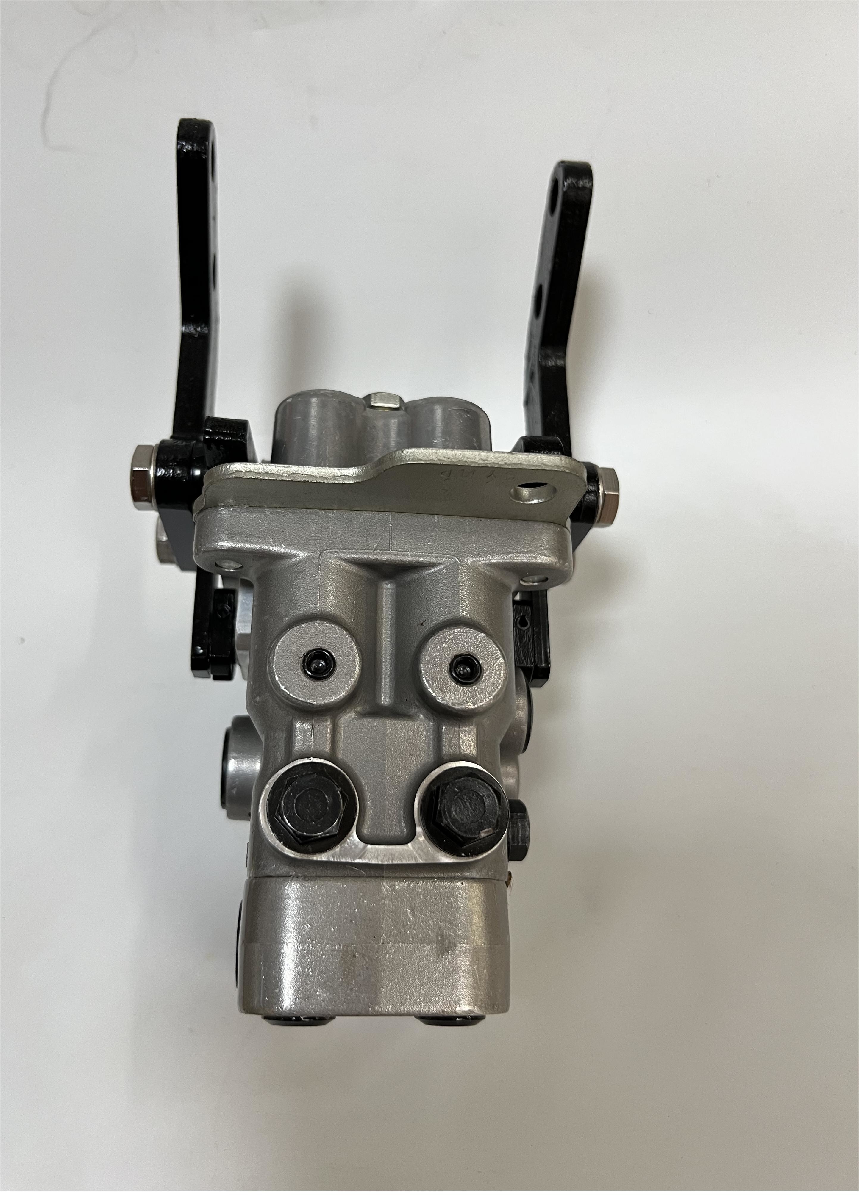 PC200-7 Komatsu Stroke Control Valve , 702-16-01861 Hydraulic Foot Pedal Valve