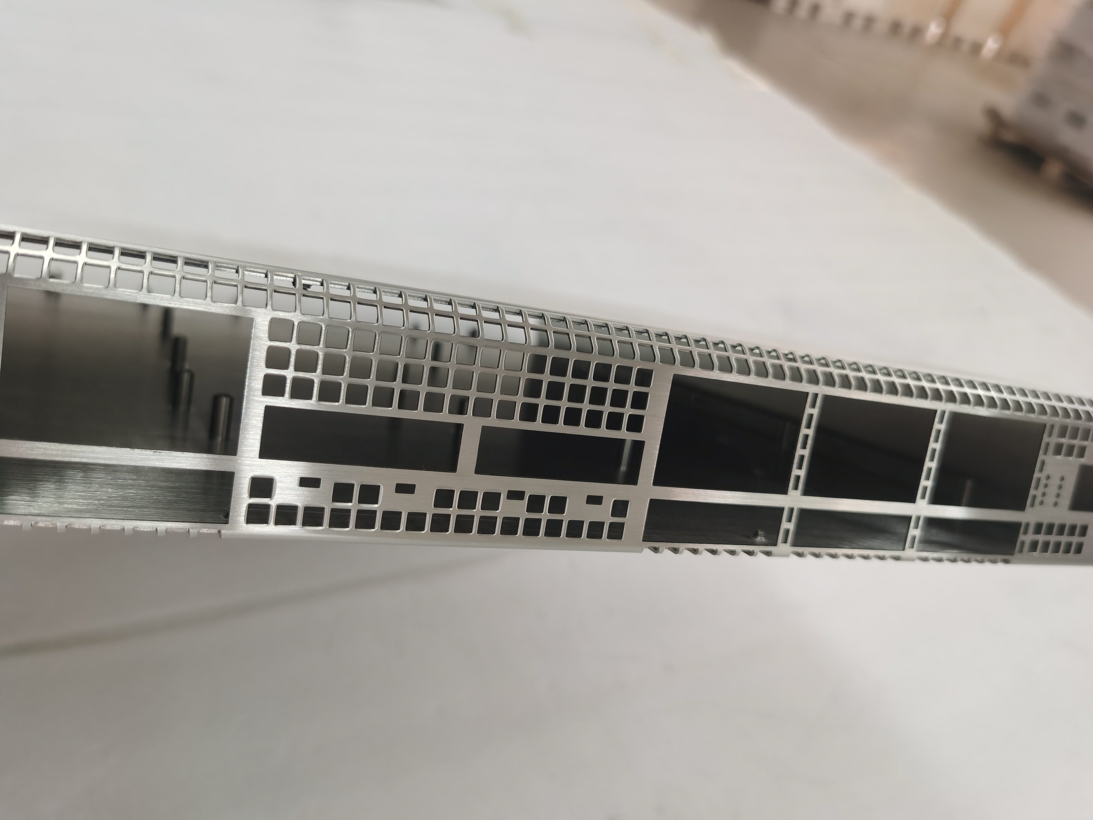 Sheet Metal Box Fabrication Aluminum Stainless Steel Enclosure Parts Server Chassis