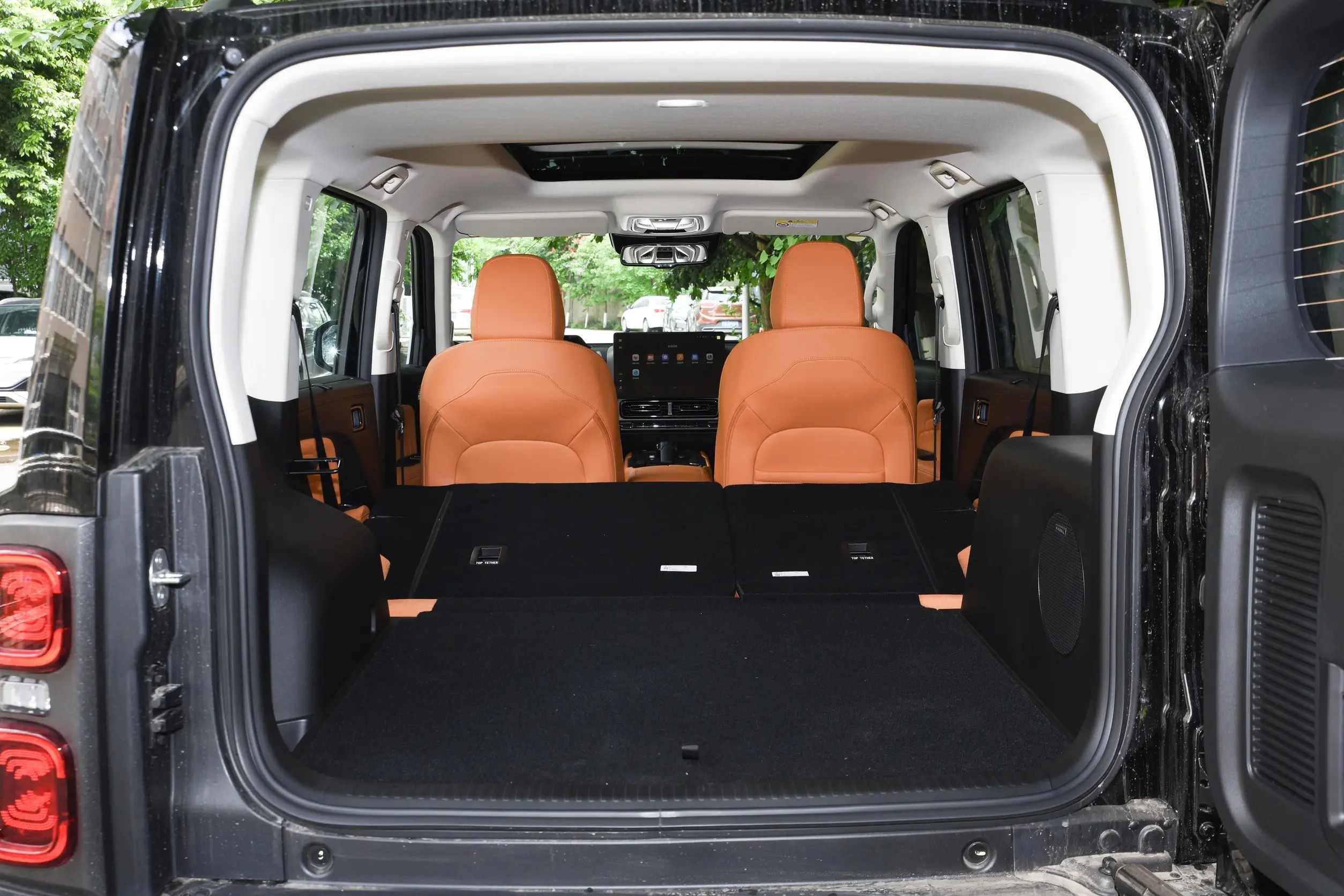 Haval Menglong Raptors New Energy 2024 Hi4 102 Pro 1.5T Left Hand Cheap Automobile Used Car For Sale