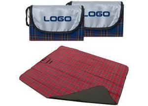 Wholesale Folding Beach Blanket Large Waterproof Picnic Rug with Stripes Printed from china suppliers