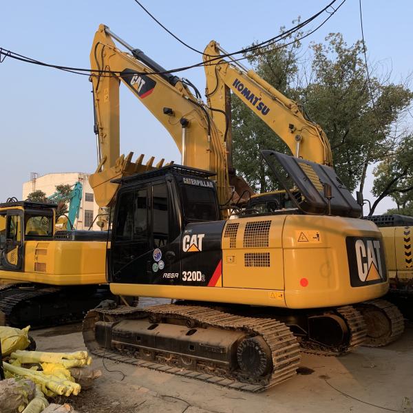 Good Condition Used CAT 320 Excavator in Japan with Year 2020 and Operating