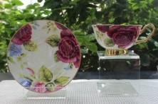 Fine Bone China Cup And Saucer Set Christmas Tea For Restaurant，Dinnerware