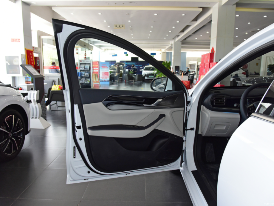 600 KM Range BYD Qin Plus EV Electric Car 2023 Flagship Model for Energy Vehicles