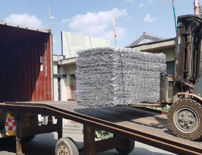 80x100mm  Type Riverbank Stability Woven Metal Gabion Box