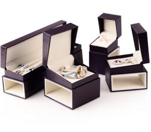 Wholesale crystal jewelry box for ring necklace bracelet set earring from china suppliers