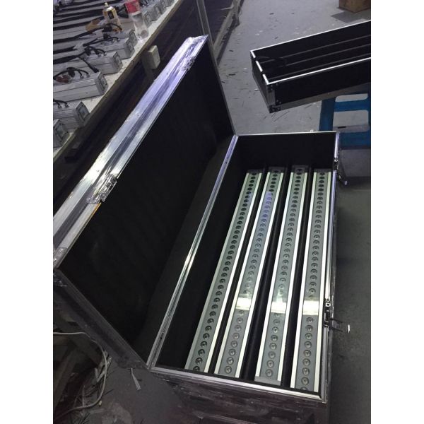 Led Wall Wash Lighting Flight Case Double Level With Aluminum Materials