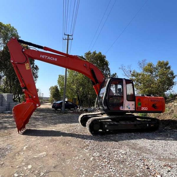 Used Original Excavator HItachi EX200-5 Middle Crawl Excavator 0.8m3 Bucket