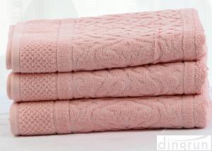China Jacquard Pure Cotton Bath Towels Pink 32s OEM / ODM Acceptable on sale
