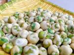Mustard Flavor Green Bean Snacks Corn Starch Dried Green Bean Chips