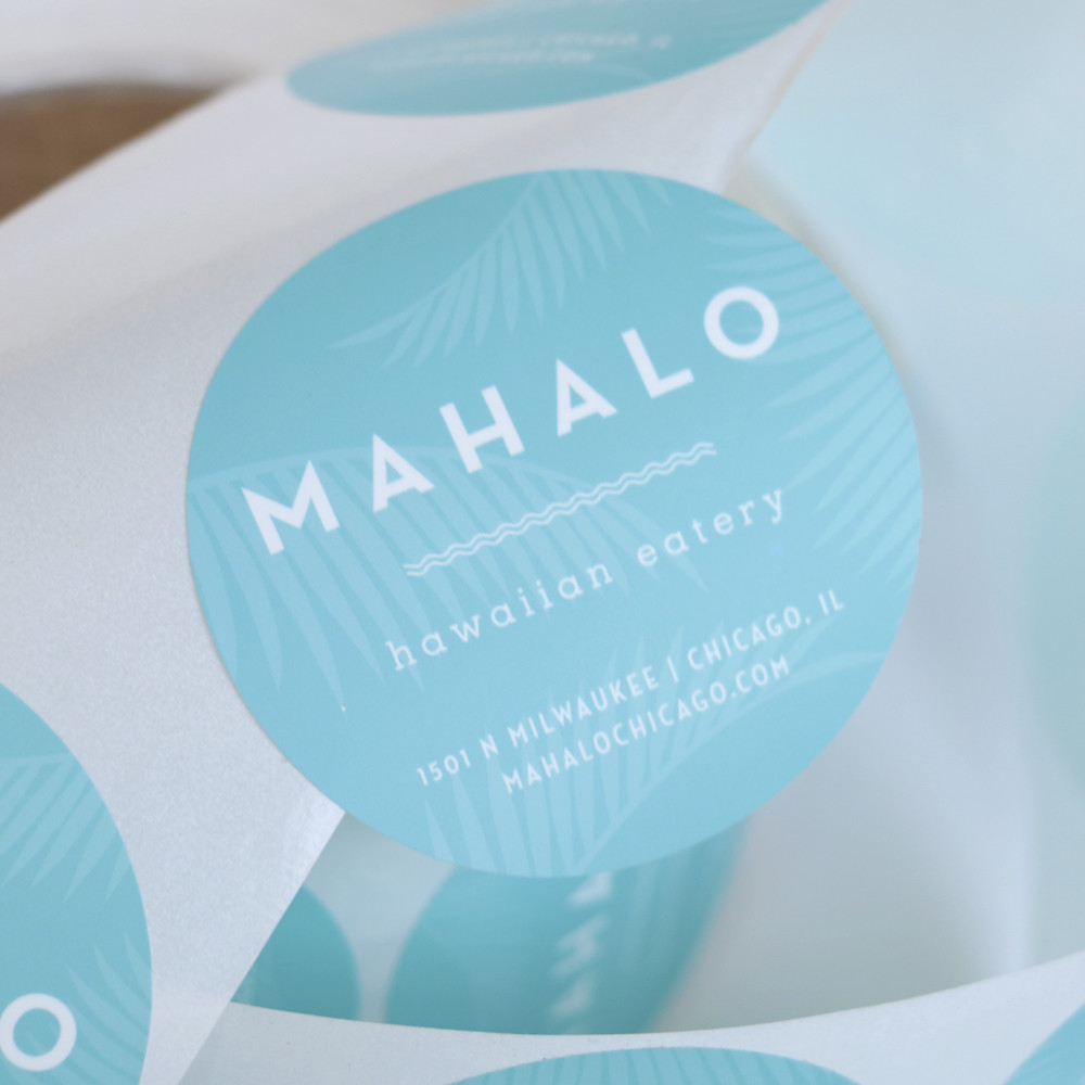 High Quality Custom Self Adhesive Vinyl Stickers Labels Custom Labels on A Roll Printing Labels