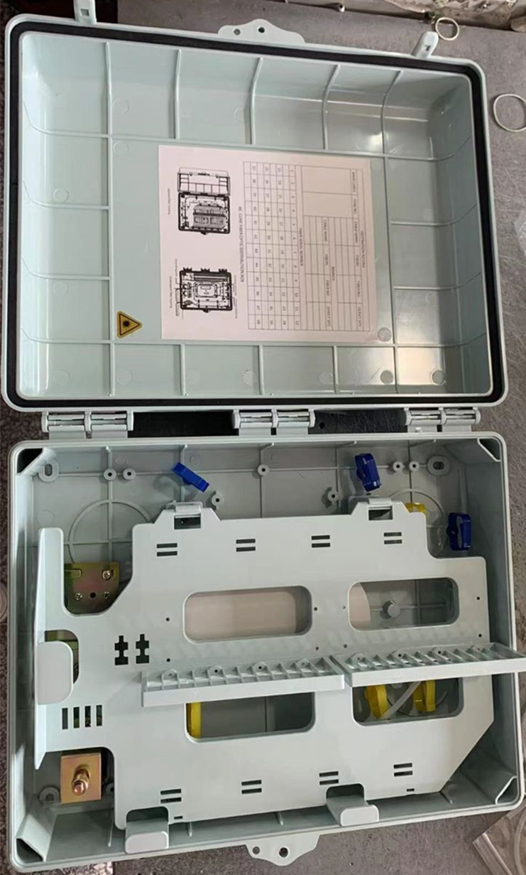 48Cores Outdoor Fiber Optic Terminal Box IP66 Waterproof OTB