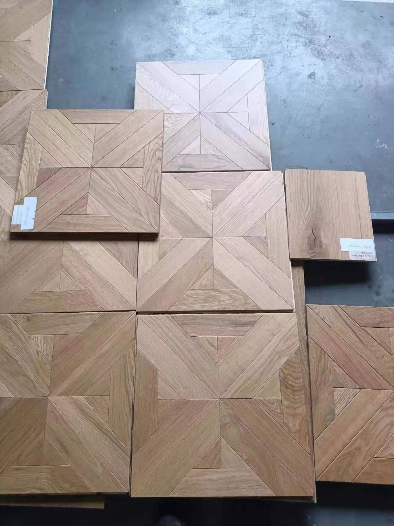 Living Room Engineered Wood Flooring Plank With Art Parquet Design