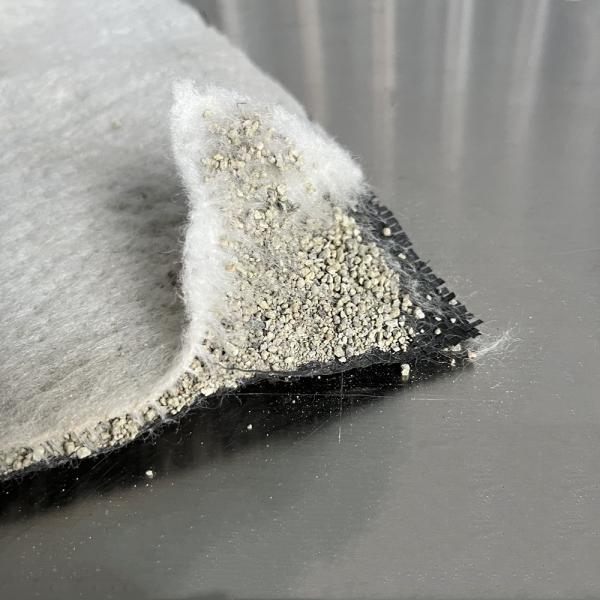 Waterproof Blanket of 4000G-8000G Bentonite for Landfill in River Course