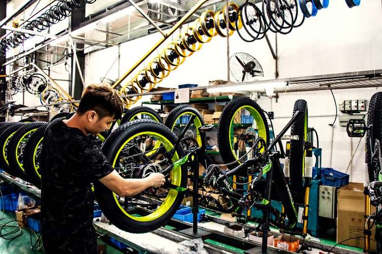 US EU STOCK Long Range Electric Bicycle 1000w 750w 50kmh Long Distance Ebikes CYSUM M900