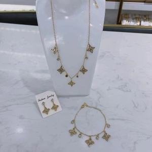 Wholesale 3 Pieces Elegant Water Droplets Crystal Necklace Earring Bracelet Set For Women Party from china suppliers