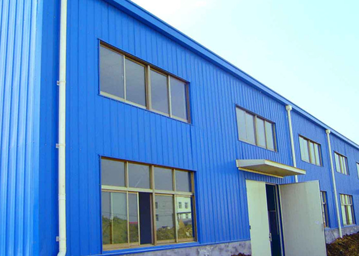 Professional designed and manufacture quick assembly flexible structural steel workshop
