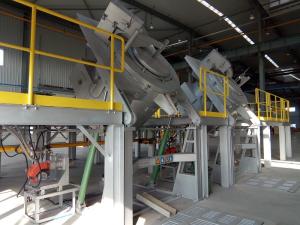 Wholesale 850 C Rated Molten Aluminum Temperature Aluminum Holding Furnace With 1000KG Capacity from china suppliers