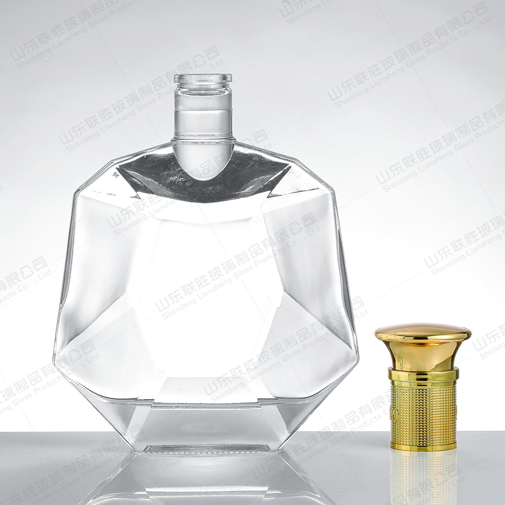 Healthy Lead-free Glass 500ml Brandy Bottle for Liquor Packaging and Round Design