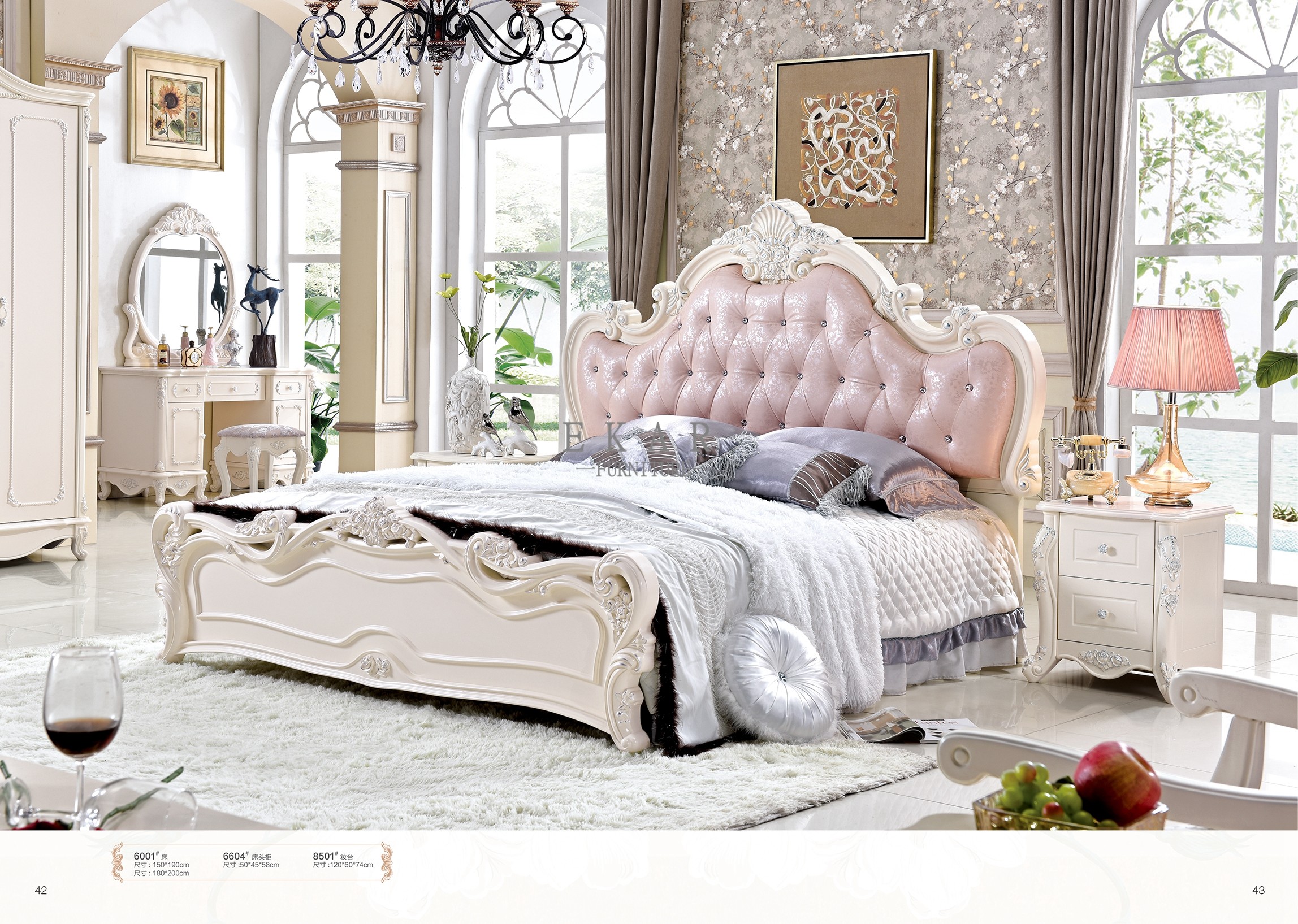 Royal Frame Solid Wood Picture Antique Classical King Size Bed Design