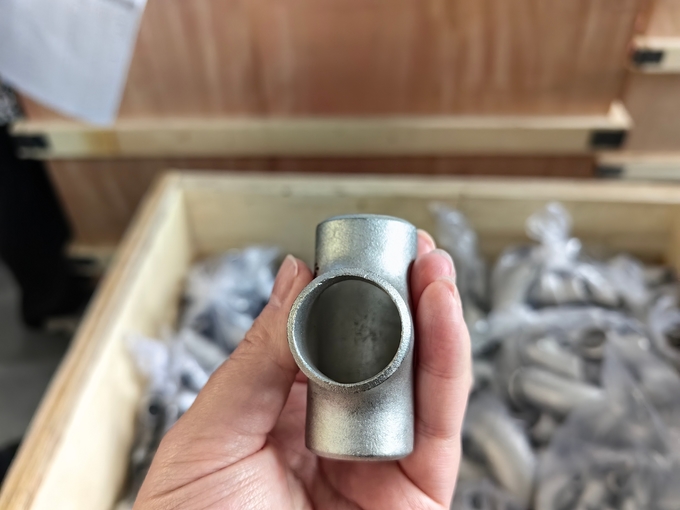 SCH5-SCH160 DN15-DN1200 Weld Tube Stainless Steel BW Pipe Fittings Equal Tee