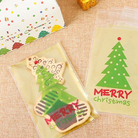 CUSTOM DESIGN CANDY BAGS WITH GOLDEN TWIST TIES CLEAR PLASTIC TREAT BAGS FOR COOKIE CANDY SNACK WRAPPING