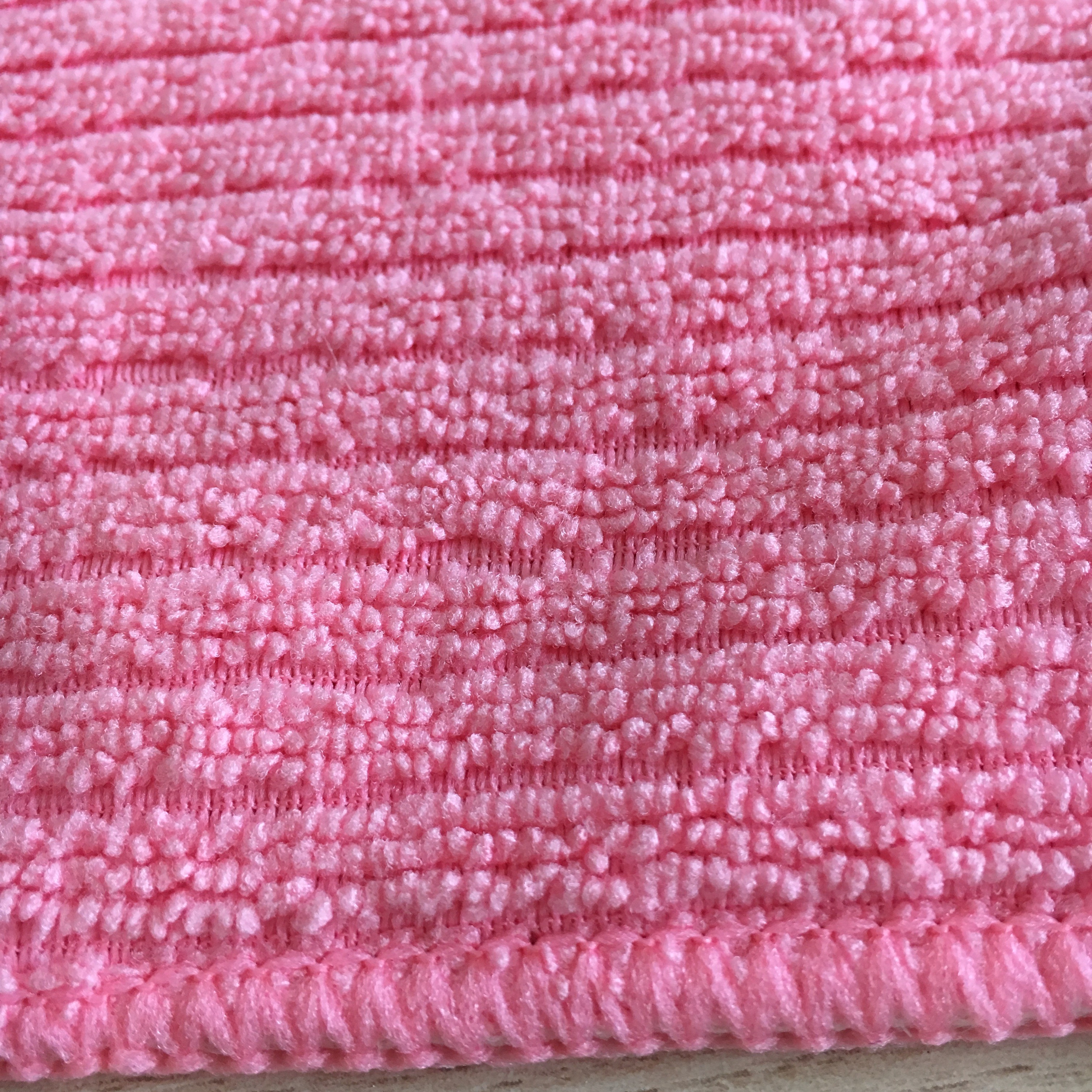 Pink double side 100%polyester absorbing water towels in Kitchen made in China