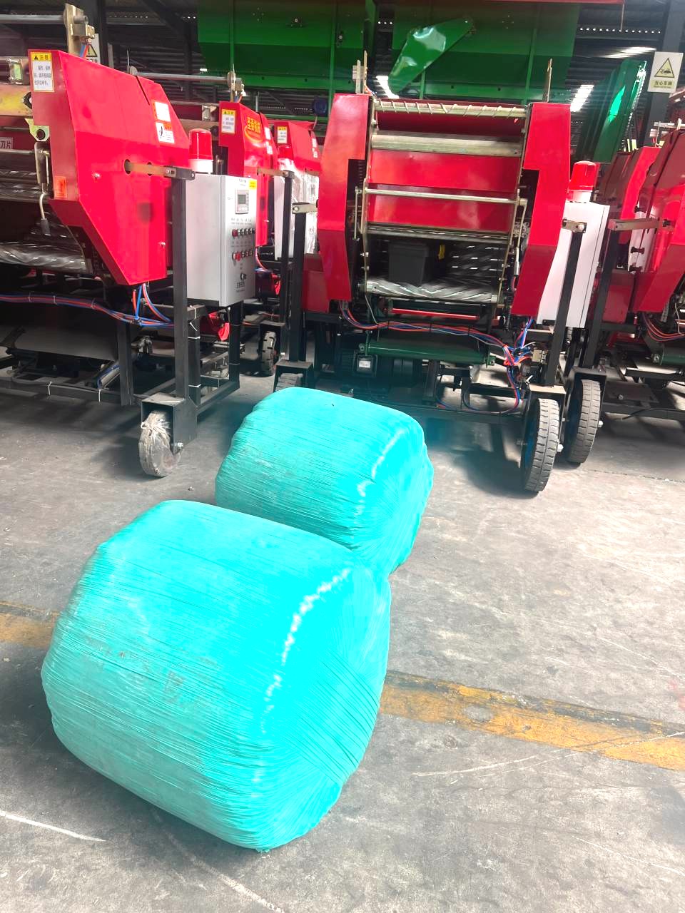 Steel Farming and Livestock Construction 80kg Round Straw Baler with Cutting Service