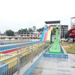 General Water Park Item Custom Water Slide , High Speed Adult Plastic Water