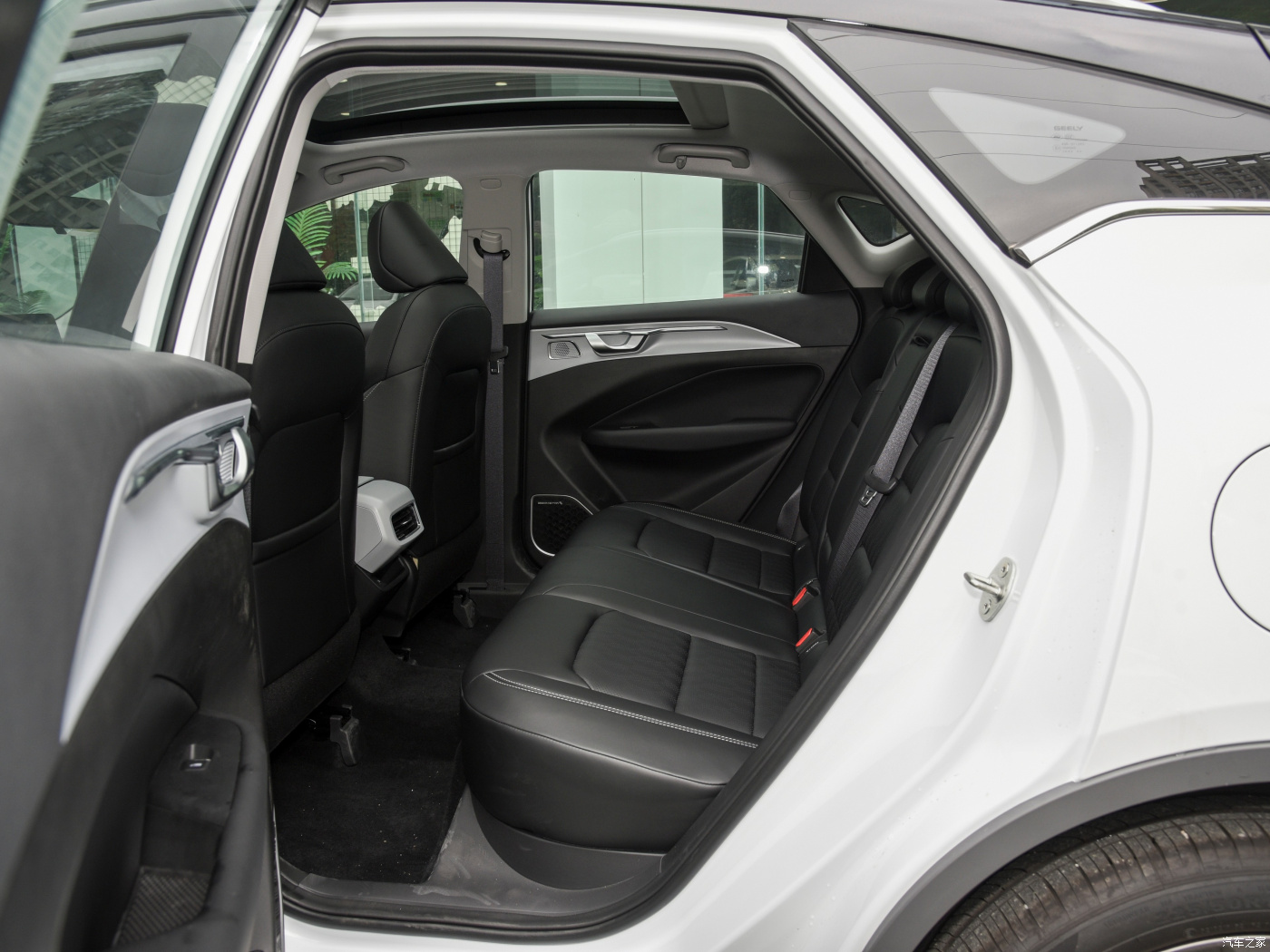Hot selling Geely JIHE EV cars, SUV 2022 JIHE C/E/M6/G6/A 550 endurance inventory for sale