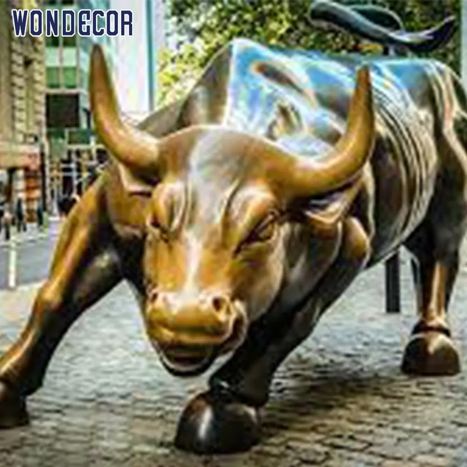 Outdoor Decoration Bull Bronze Cattle Sculpture 3D Design Brown Color