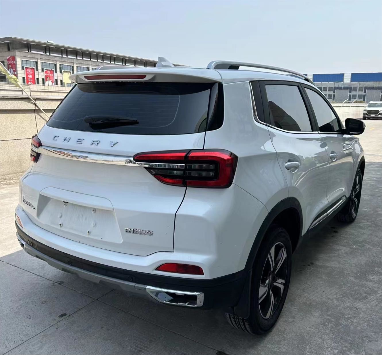 Used Good Quality Cheap Gasoline 2021 Chery Tiggo 5x 5 Doors 5 Seats Small SUV China Professional Car Exporter