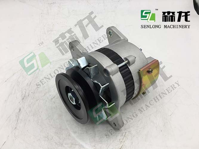 24V 30A CW Alternator for Komatsu excavator PC60-5 PC60-6 4D95 Engine 600-821-3840 F674091 replacement parts