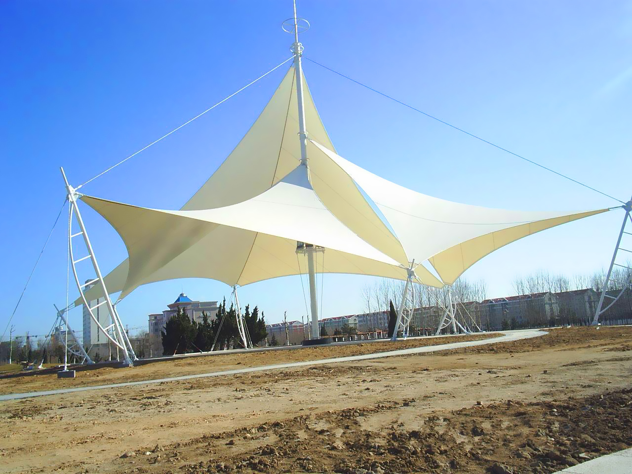PTFE Architectural Fabric Tent Shade Shed Tensile Membrane Structure For Landscape