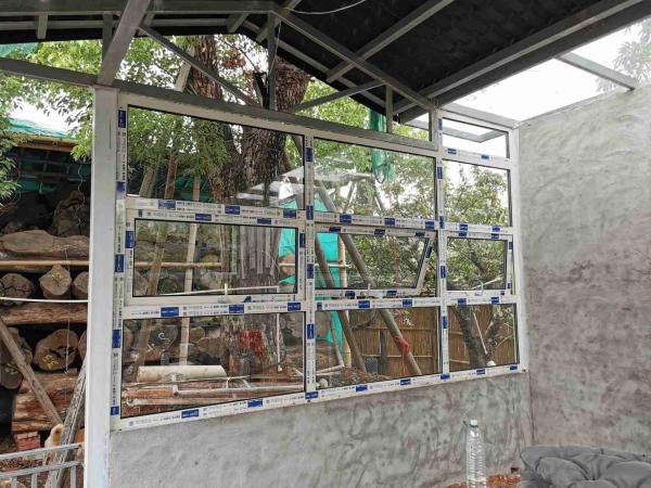 Custom Size Top Hung Awning Windows Single / Double / Triple Glazed Aluminum