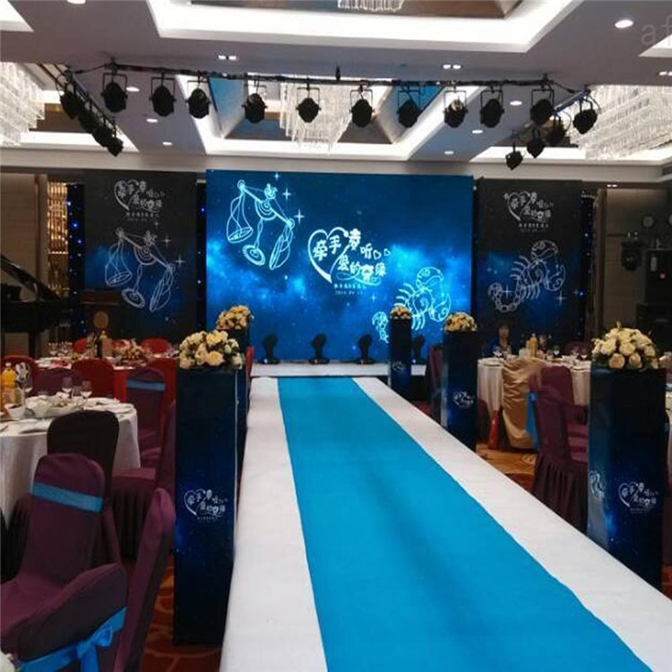 Excellent Visual Effect P4.81 Rental LED Video Wall
