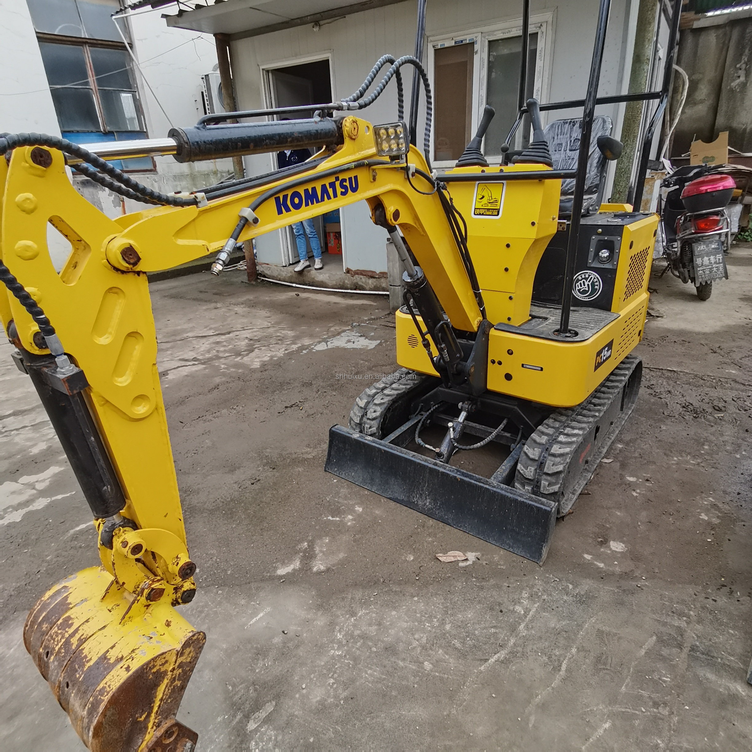 Komatsu KOMATSU PC15 second hand hydraulic crawler excavator Japan origin Cheap price Used mini digger Nice quality Komatsu Excavator